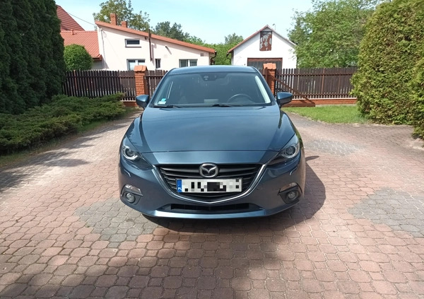Mazda 3 cena 63900 przebieg: 83307, rok produkcji 2016 z Tomaszów Lubelski małe 232